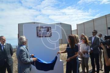 Descubrimiento de la placa de la calle que lleva el nombre de Sebastián Grisaleña (Foto TA)